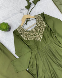 Kali Cut Anarkali Suit Set in Heavy French Crepe with Embroidery Work | Dupatta & Pant | Ready to Wear Ethnic Set for Women