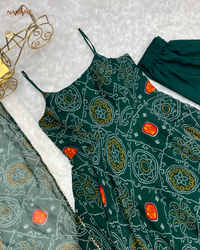 dark green